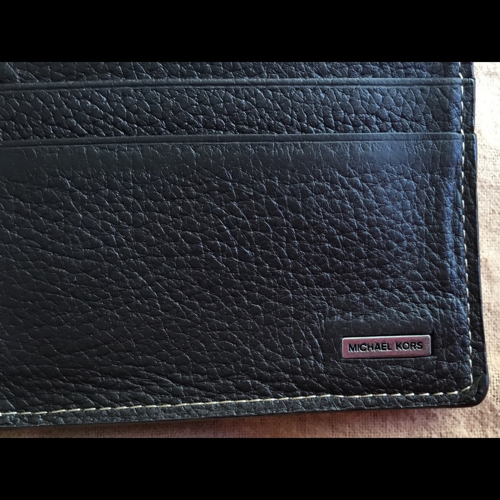 Michael Kors men’s wallet